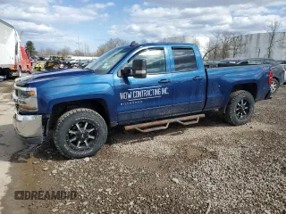 2018 Chevrolet Silverado 1500 LT with VIN 1GCVKREC7JZ162065, listed as a Copart auction lot 52033975 with 98,939 mi miles and Salvage Title. Bid and sale history available at DreamBid. Image 1.