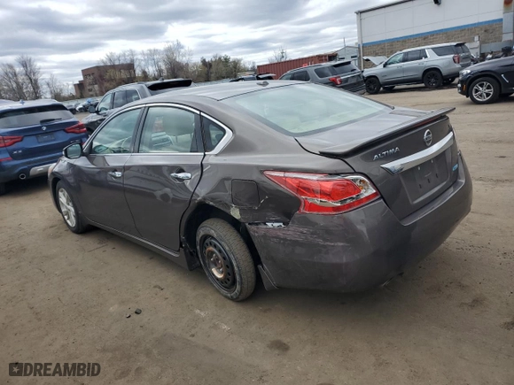 2013 Nissan Altima 2.5 SV with VIN 1N4AL3AP2DC173733, listed as a Copart auction lot 51670825 with 135,124 mi miles and Salvage Title. Bid and sale history available at carsss.com. Image 2.
