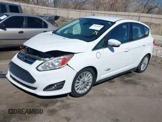 2016 Ford C-Max SEL z VIN 1FADP5CU8GL119275, wystawiony jako IAAI lot #41878985 z przebiegiem 39 580 mil mil oraz . Historia ofert i sprzedaży dostępna na DreamBid. Obrazek 2.