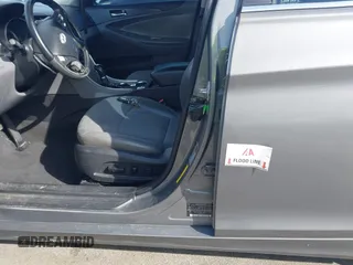 2013 Hyundai Sonata Limited with VIN 5NPEC4AC9DH734867, listed as a IAAI auction lot 41434287 with 196,721 mi miles and . Bid and sale history available at DreamBid. Image 6.