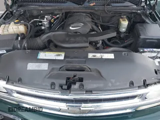 2001 Chevrolet Tahoe LT with VIN 1GNEK13T61J223397, listed as a IAAI auction lot 41703461 with 224,424 mi miles. Bid and sale history available at carsss.com. Image 10.