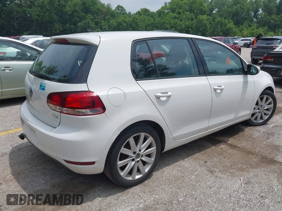 2011 Volkswagen Golf TDI z VIN WVWDM7AJ0BW152656, wystawiony jako IAAI lot #42437134 z przebiegiem 141 891 mil mil oraz . Historia ofert i sprzedaży dostępna na DreamBid. Obrazek 4.