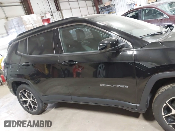 2024 Jeep Compass Limited with VIN 3C4NJDCNXRT126643, listed as a IAAI auction lot 41370816 with 7,355 mi miles and . Bid and sale history available at DreamBid. Image 13.