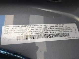 2011 Volkswagen Jetta SE с VIN 3VWDZ7AJ9BM395509, выставлен на аукционе IAAI как лот 41856879 с пробегом 126 169 миль миль и . История ставок и продаж доступна на DreamBid. Изображение 9.