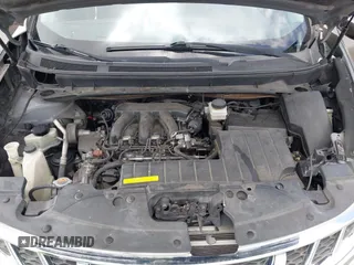 2011 Nissan Murano SV z VIN JN8AZ1MU0BW050821, wystawiony jako IAAI lot #41915011 z przebiegiem 167 121 mil mil oraz . Historia ofert i sprzedaży dostępna na DreamBid. Obrazek 10.