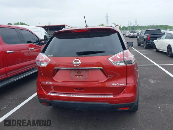 2015 Nissan Rogue SL with VIN 5N1AT2MV0FC778590, listed as a IAAI auction lot 42059832 with 197,167 mi miles and . Bid and sale history available at carsss.com. Image 16.