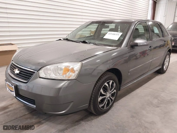 2006 Chevrolet Malibu Maxx LT with VIN 1G1ZT61816F226813, listed as a IAAI auction lot 41548211 with 122,102 mi miles. Bid and sale history available at carsss.com. Image 2.