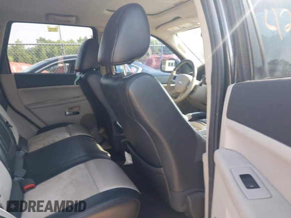 2009 Jeep Grand Cherokee Limited with VIN 1J8HR58TX9C537273, listed as a IAAI auction lot 42481572 with 194,076 mi miles and . Bid and sale history available at DreamBid. Image 8.