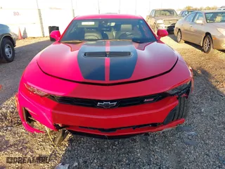 2021 Chevrolet Camaro 2SS with VIN 1G1FH1R7XM0101957, listed as a IAAI auction lot 41251927 with 52,162 mi miles. Bid and sale history available at carsss.com. Image 12.