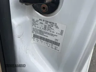 2010 Ford F-350 z VIN 1FTWX3BR4AEA62265, wystawiony jako Copart lot #57976805 z przebiegiem 143 041 mil mil oraz Czysty tytuł • Clean title. Historia ofert i sprzedaży dostępna na DreamBid. Obrazek 10.