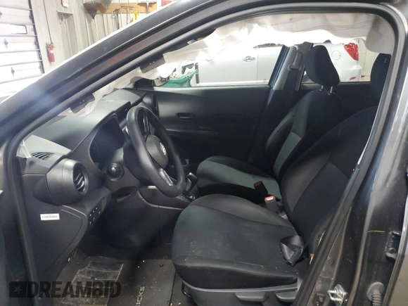 2023 Nissan Kicks S with VIN 3N1CP5BV0PL528555, listed as a Copart auction lot 47492755 with 38,855 mi miles and Salvage Title. Bid and sale history available at DreamBid. Image 7.