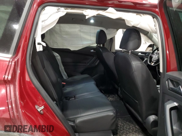 2018 Volkswagen Tiguan SEL z VIN 3VV2B7AX5JM017710, wystawiony jako Copart lot #48617875 z przebiegiem 63 466 mil mil oraz Szkoda całkowita • Salvage title. Historia ofert i sprzedaży dostępna na DreamBid. Obrazek 11.