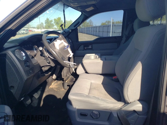 2012 Ford F-150 XL z VIN 1FTFW1ET0CFC26025, wystawiony jako Copart lot #52780445 z przebiegiem 328 020 mil mil oraz Szkoda całkowita • Salvage title. Historia ofert i sprzedaży dostępna na DreamBid. Obrazek 7.