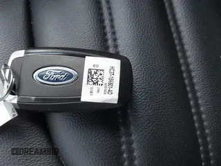 2023 Ford Edge SEL with VIN 2FMPK4J92PBA24639, listed as a IAAI auction lot 42061985 with 1 mi miles. Bid and sale history available at carsss.com. Image 11.