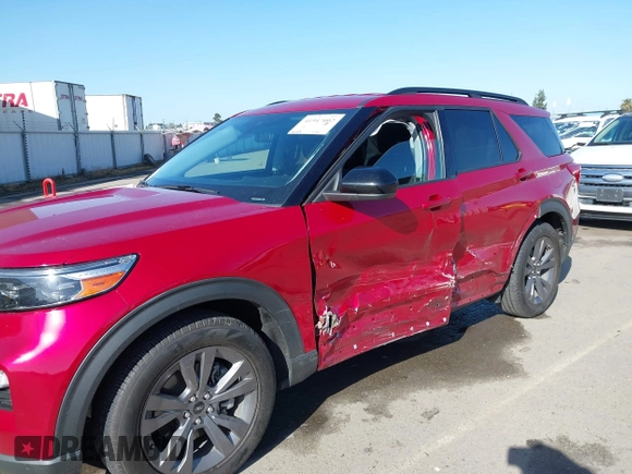 2022 Ford Explorer XLT с VIN 1FMSK7DH0NGB40877, выставлен на аукционе IAAI как лот 41947002 с пробегом 14 727 миль миль и . История ставок и продаж доступна на DreamBid. Изображение 18.