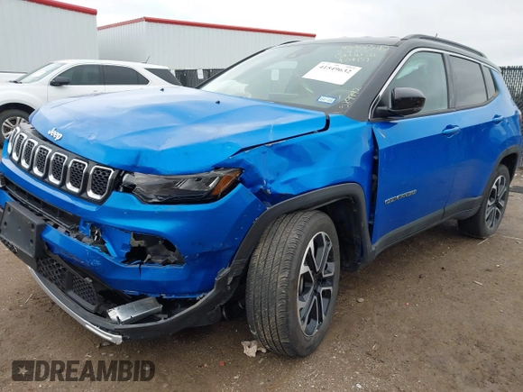 2024 Jeep Compass Limited with VIN 3C4NJDCN4RT589992, listed as a IAAI auction lot 41549632 with 9,100 mi miles and . Bid and sale history available at carsss.com. Image 17.