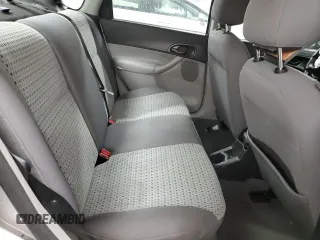 2007 Ford Focus S z VIN 1FAHP34N37W262789, wystawiony jako Copart lot #50814405 z przebiegiem 56 604 mil mil oraz Szkoda całkowita • Salvage title. Historia ofert i sprzedaży dostępna na DreamBid. Obrazek 10.