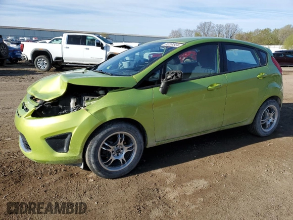 2011 Ford Fiesta SE with VIN 3FADP4EJ6BM119425, listed as a Copart auction lot 44294725 with 84,276 mi miles and Clean Title. Bid and sale history available at carsss.com. Image 1.