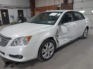 2008 Toyota Avalon XL with VIN 4T1BK36B58U299224, listed as a IAAI auction lot 41895152 with 97,971 mi miles. Bid and sale history available at carsss.com. Image 13.