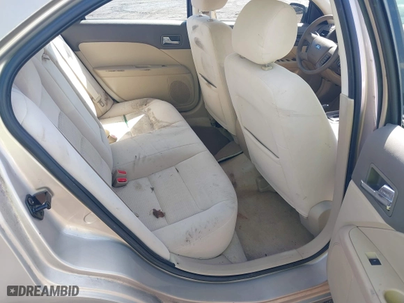 2006 Ford Fusion SE with VIN 3FAFP07176R240651, listed as a IAAI auction lot 41867045 with 164,455 mi miles. Bid and sale history available at carsss.com. Image 8.