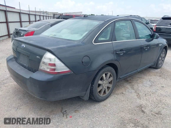 2008 Ford Taurus SEL z VIN 1FAHP24W88G102826, wystawiony jako IAAI lot #42272517 z przebiegiem Nie podano mil oraz . Historia ofert i sprzedaży dostępna na DreamBid. Obrazek 4.