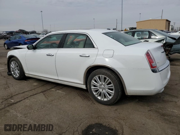 2014 Chrysler 300 C with VIN 2C3CCAKT8EH287743, listed as a Copart auction lot 46525465 with 86,282 mi miles and Salvage Title. Bid and sale history available at DreamBid. Image 2.