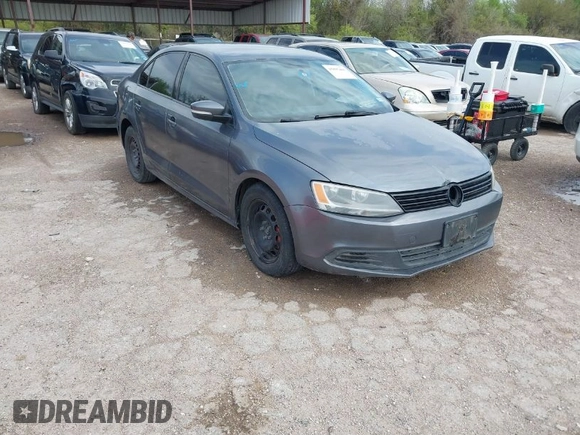 2011 Volkswagen Jetta SE with VIN 3VWDX7AJ4BM373777, listed as a IAAI auction lot 41895466 with 222,542 mi miles and . Bid and sale history available at DreamBid. Image 1.