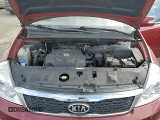 2011 Kia Sedona LX with VIN KNDMG4C72B6369858, listed as a Copart auction lot 70339124 with 165,640 mi miles and Salvage Title. Bid and sale history available at carsss.com. Image 12.
