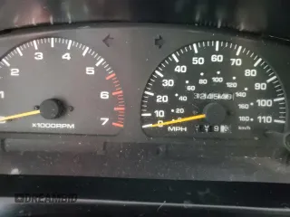 1996 Toyota 4Runner SR5 z VIN JT3HN86R4T0046920, wystawiony jako Copart lot #55477335 z przebiegiem 324 549 mil mil oraz Czysty tytuł • Clean title. Historia ofert i sprzedaży dostępna na DreamBid. Obrazek 9.