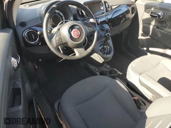 2016 FIAT 500 Pop z VIN 3C3CFFARXGT228049, wystawiony jako Copart lot #89354755 z przebiegiem 76 719 mil mil oraz Czysty tytuł • Clean title. Historia ofert i sprzedaży dostępna na DreamBid. Obrazek 8.