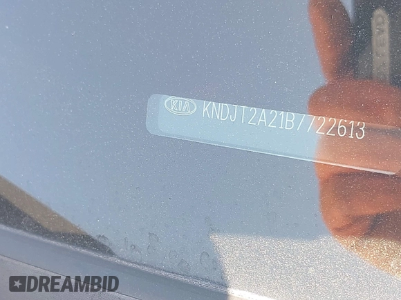 2011 Kia Soul + with VIN KNDJT2A21B7722613, listed as a IAAI auction lot 42054581 with 130,482 mi miles. Bid and sale history available at carsss.com. Image 9.