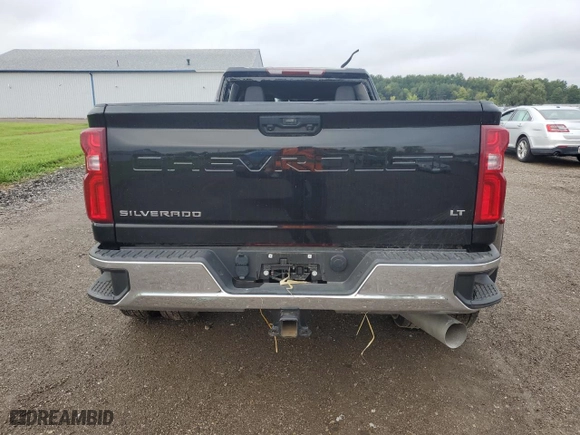 2024 Chevrolet Silverado 3500HD LT with VIN 1GC4YTEY9RF123185, listed as a Copart auction lot 73687174 with 3,252 mi miles and Salvage Title. Bid and sale history available at carsss.com. Image 6.