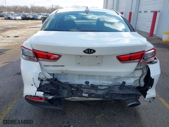 2018 Kia Optima LX with VIN 5XXGT4L3XJG216120, listed as a IAAI auction lot 41691044 with 124,919 mi miles. Bid and sale history available at carsss.com. Image 6.