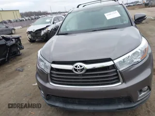 2016 Toyota Highlander Limited with VIN 5TDDKRFH0GS236412, listed as a IAAI auction lot 41067768 with 108,015 mi miles and . Bid and sale history available at DreamBid. Image 12.