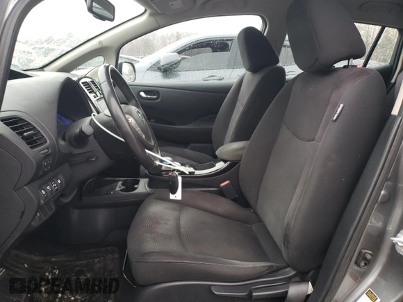 2015 Nissan LEAF SV with VIN 1N4AZ0CP3FC300910, listed as a Copart auction lot 46025595 with 59,822 mi miles and Non repairable. Bid and sale history available at DreamBid. Image 7.
