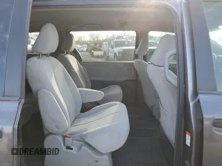 2018 Toyota Sienna L with VIN 5TDZZ3DCXJS931025, listed as a Copart auction lot 49206645 with 141,125 mi miles and Clean Title. Bid and sale history available at DreamBid. Image 11.