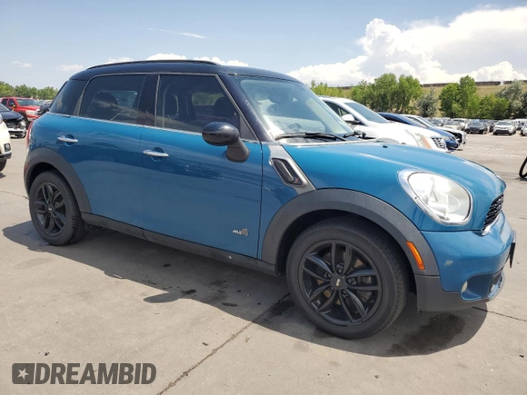 2012 MINI Countryman S with VIN WMWZC5C59CWL56156, listed as a Copart auction lot 64327315 with 140,158 mi miles and Clean title. Bid and sale history available at DreamBid. Image 4.