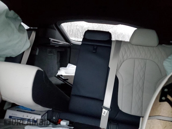 2022 BMW X6 xDrive40i with VIN 5UXCY6C01N9L53286, listed as a Copart auction lot 85007194 with 0 mi miles and Salvage Title. Bid and sale history available at carsss.com. Image 10.