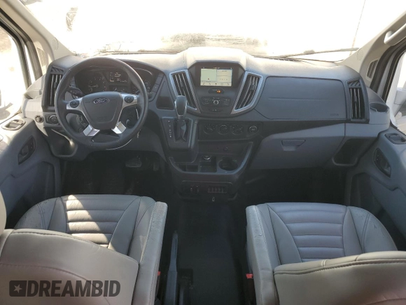 2017 Ford Transit z VIN 1FTYR2CG6HKA69191, wystawiony jako Copart lot #89069345 z przebiegiem 30 038 mil mil oraz Szkoda całkowita • Salvage title. Historia ofert i sprzedaży dostępna na DreamBid. Obrazek 8.