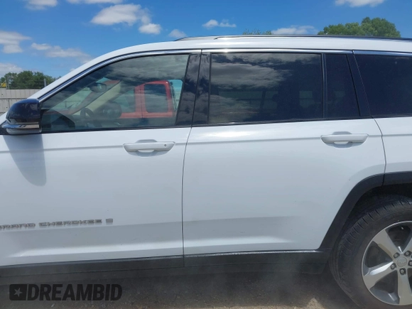 2021 Jeep Grand Cherokee Limited z VIN 1C4RJJBG1M8136228, wystawiony jako IAAI lot #42022735 z przebiegiem 82 017 mil mil oraz . Historia ofert i sprzedaży dostępna na DreamBid. Obrazek 14.