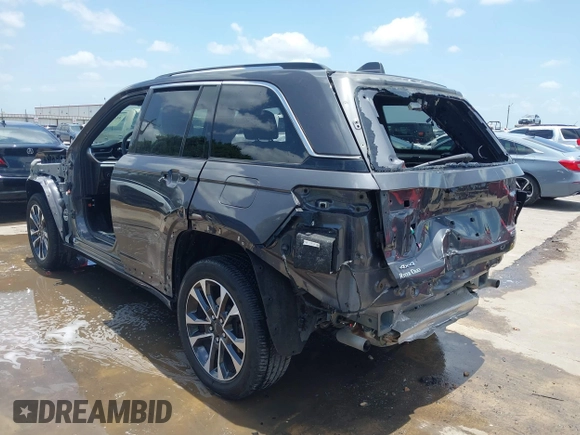 2022 Jeep Grand Cherokee Overland with VIN 1C4RJHDG6N8580874, listed as a IAAI auction lot 42498940 with 19,818 mi miles and . Bid and sale history available at DreamBid. Image 3.