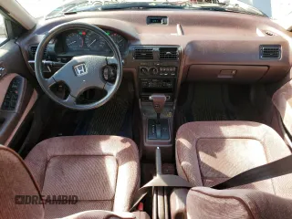1991 Honda Accord LX with VIN JHMCB765XMC099044, listed as a Copart auction lot 42520935 with 165,870 mi miles and Salvage Title. Bid and sale history available at carsss.com. Image 8.