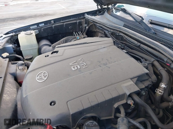 2008 Toyota Tacoma PreRunner with VIN 3TMJU62N88M058614, listed as a IAAI auction lot 41442510 with 140,973 mi miles. Bid and sale history available at carsss.com. Image 10.