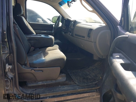 2008 Chevrolet Silverado 1500 Work Truck with VIN 2GCEC13C281152550, listed as a IAAI auction lot 42041387 with 245,633 mi miles and . Bid and sale history available at DreamBid. Image 5.