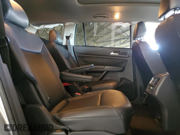 2019 Volkswagen Atlas SEL R-Line with VIN 1V2RR2CA3KC552024, listed as a Copart auction lot 55373015 with 110,655 mi miles and Salvage title. Bid and sale history available at DreamBid. Image 11.