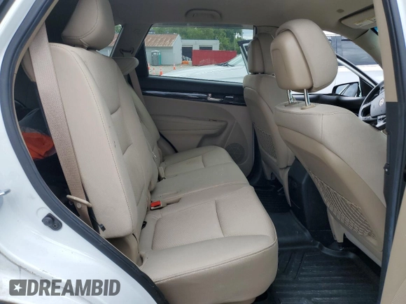 2013 Kia Sorento LX with VIN 5XYKTCA65DG344637, listed as a Copart auction lot 58009115 with 168,314 mi miles and Salvage title. Bid and sale history available at DreamBid. Image 11.