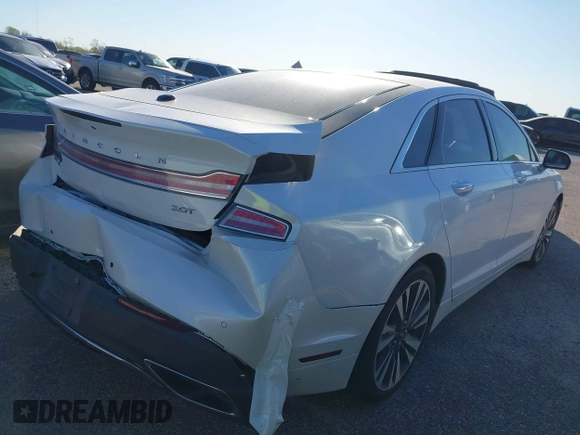2018 Lincoln MKZ Reserve with VIN 3LN6L5E92JR629004, listed as a IAAI auction lot 41577496 with 52,342 mi miles. Bid and sale history available at carsss.com. Image 4.