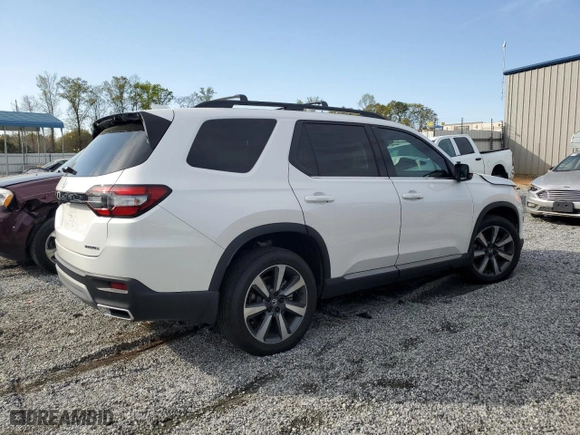 2024 Honda Pilot Touring with VIN 5FNYG1H7XRB017067, listed as a Copart auction lot 51317195 with 12,538 mi miles and Salvage Title. Bid and sale history available at carsss.com. Image 3.