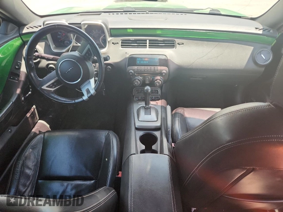 2011 Chevrolet Camaro 2LT с VIN 2G1FC1ED2B9137297, выставлен на аукционе Copart как лот 63842195 с пробегом 223 223 миль миль и Списание • Salvage title. История ставок и продаж доступна на DreamBid. Изображение 8.