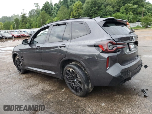 2022 BMW X3 M z VIN 5YM13EC09N9J95191, wystawiony jako Copart lot #63090823 z przebiegiem 15 029 mil mil oraz . Historia ofert i sprzedaży dostępna na DreamBid. Obrazek 2.